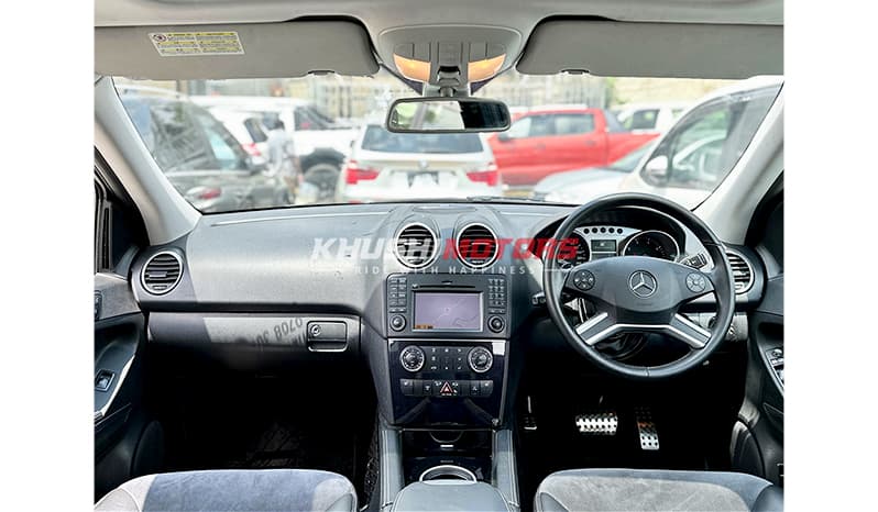 2010 Mercedes-Benz ML-Class 4MATIC ML350 image-8