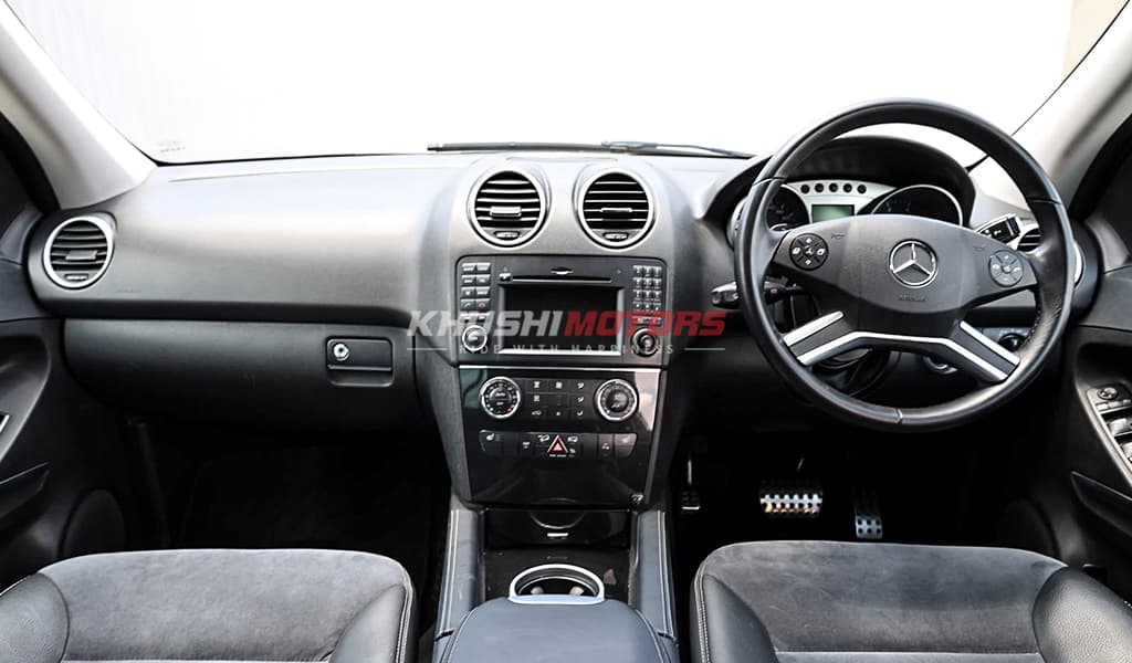 2010 Mercedes-Benz ML-Class 4MATIC ML350 image-22