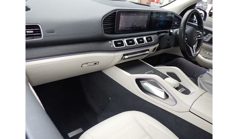 2020 Mercedes-Benz GLS-Class GLS400D image-6