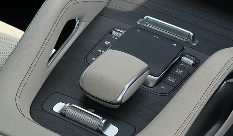 2020 Mercedes-Benz GLS-Class GLS400D image-14