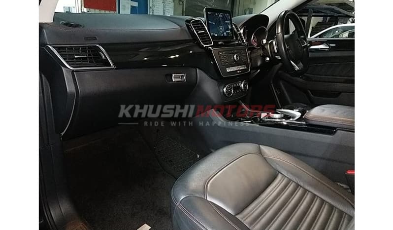 2017 Mercedes-Benz GLE-Class GLE350D image-5