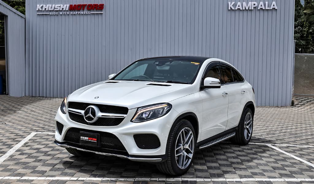 2016 Mercedes-Benz GLE-Class GLE350D image-10