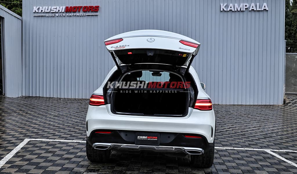 2016 Mercedes-Benz GLE-Class GLE350D image-17