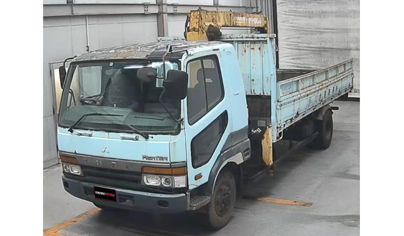 1992 Mitsubishi Fuso Fighter image-1