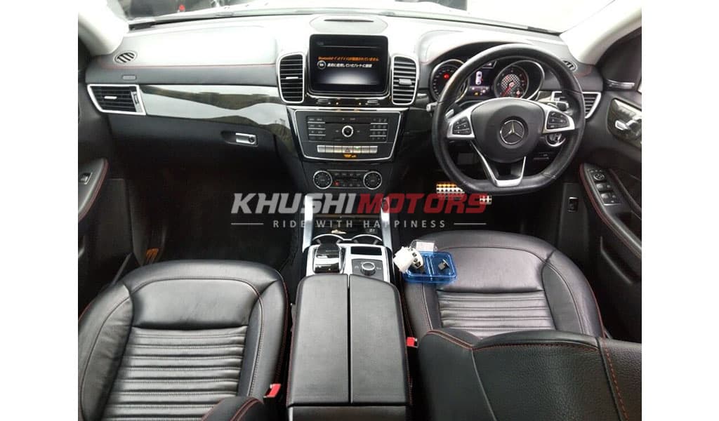 2016 Mercedes-Benz GLE-Class GLE350D image-5
