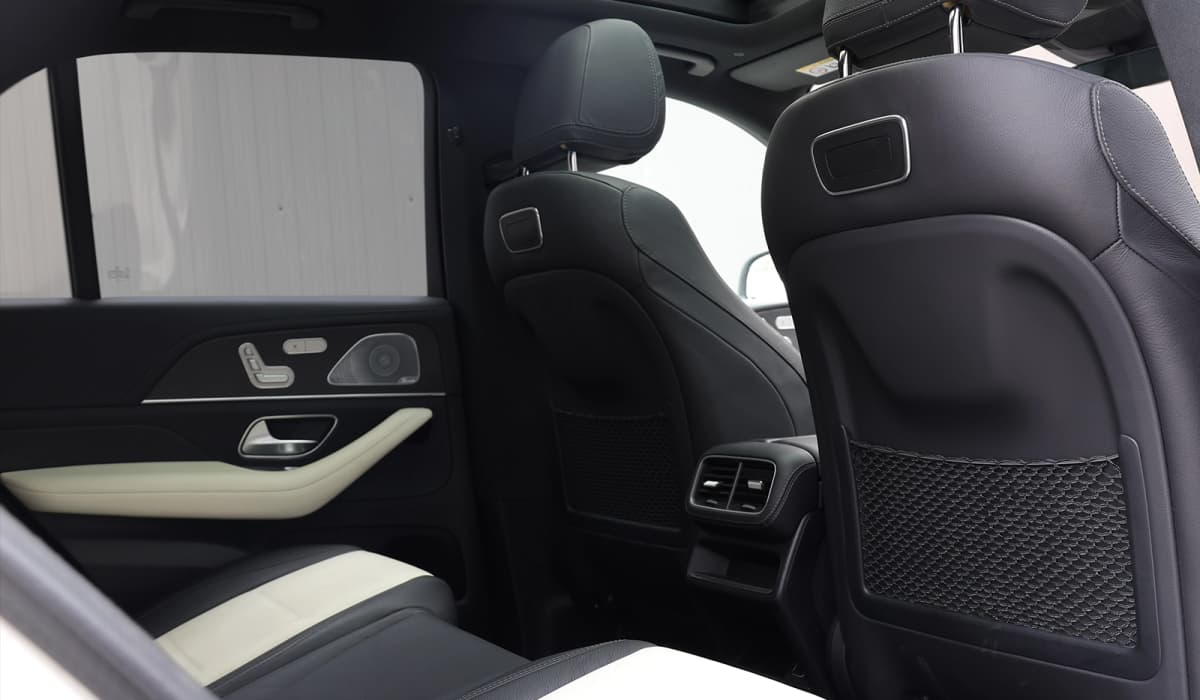 2019 Mercedes-Benz GLE-Class 4 MATIC image-12