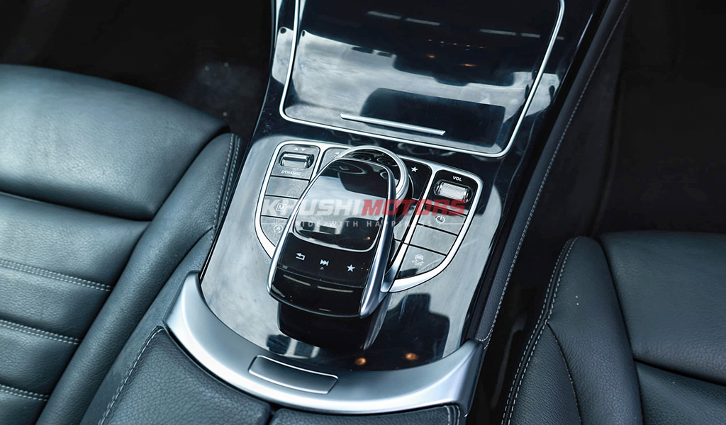 2018 Mercedes-Benz GLC-Class GLC220D image-12