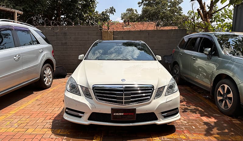 2011 Mercedes-Benz E-Class E250 image-16