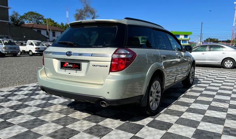 2006 Subaru Outback image-6