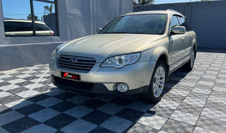 2006 Subaru Outback image-9