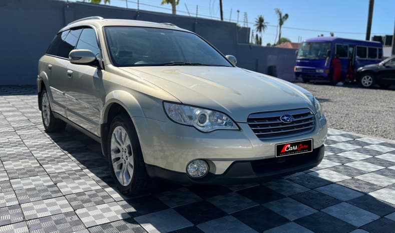 2006 Subaru Outback image-10