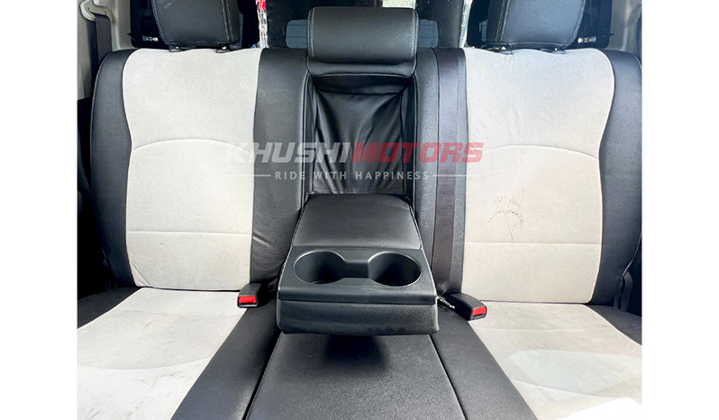 2018 Toyota Hilux image-12