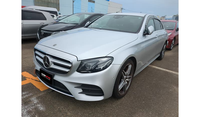 2018 Mercedes-Benz E-Class E200 image-4