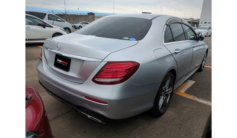 2018 Mercedes-Benz E-Class E200 image-5