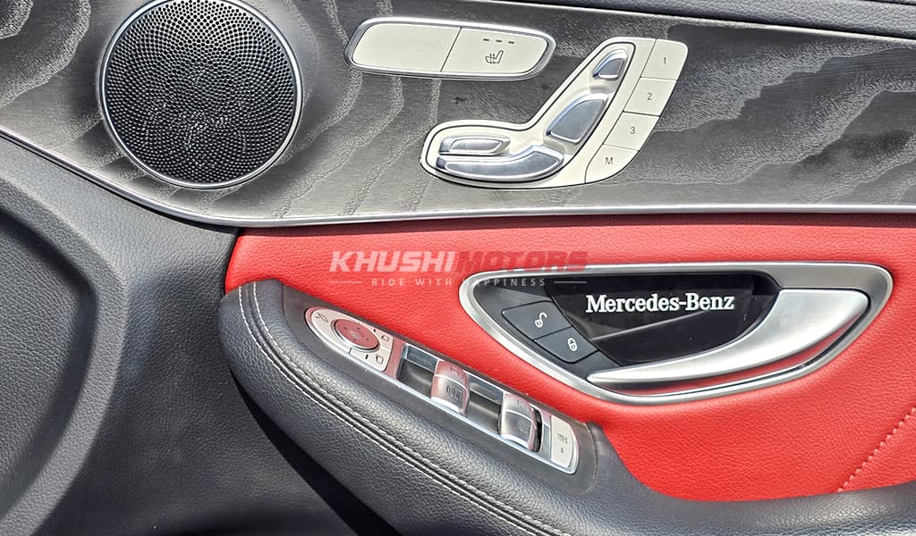 2017 Mercedes-Benz C-Class C200 image-13