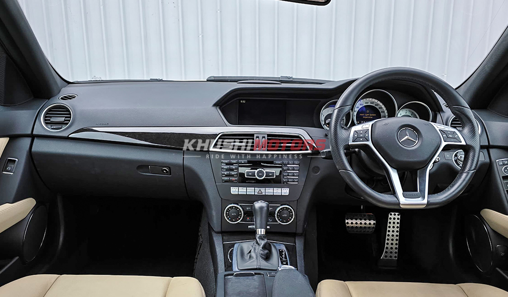 2012 Mercedes-Benz C-Class C200 image-12