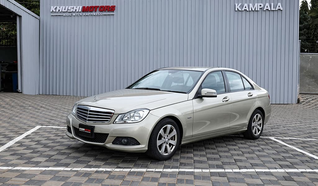 2012 Mercedes-Benz C-Class C200 image-9