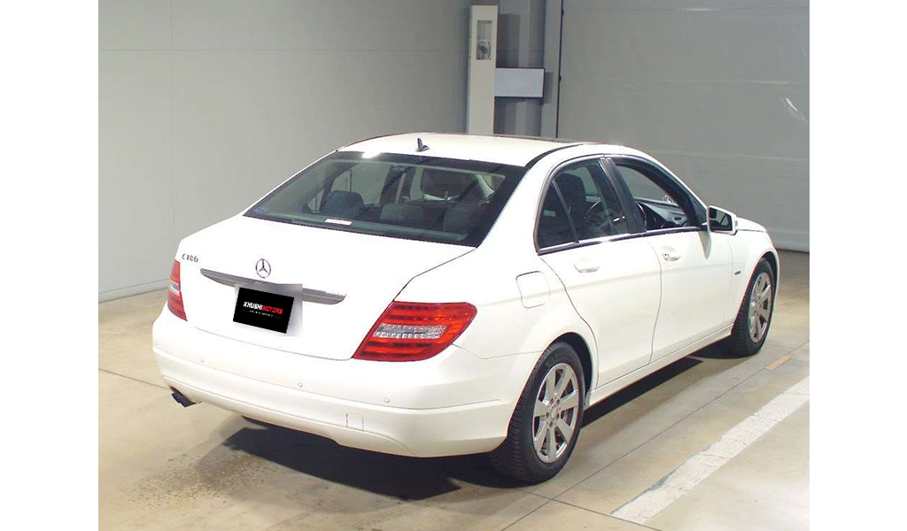 2012 Mercedes-Benz C-Class C180 image-5