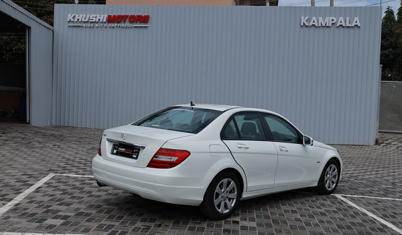 2012 Mercedes-Benz C-Class C180 image-11