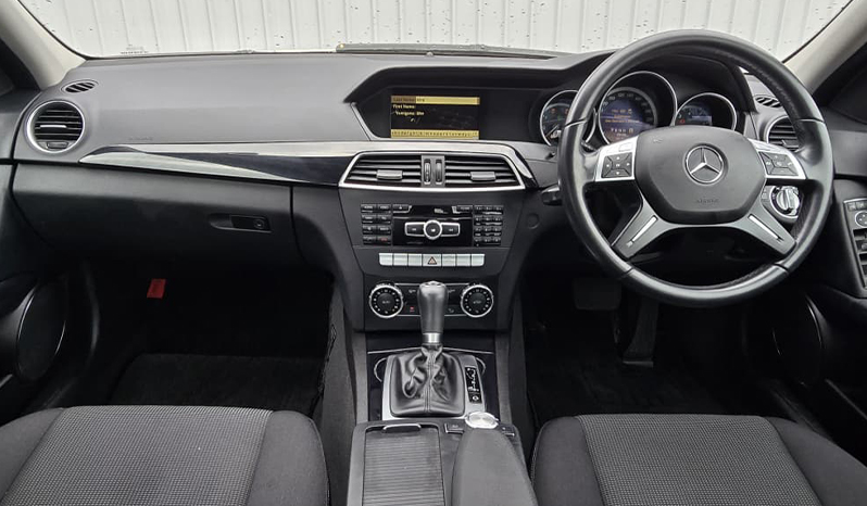 2012 Mercedes-Benz C-Class C180 image-12