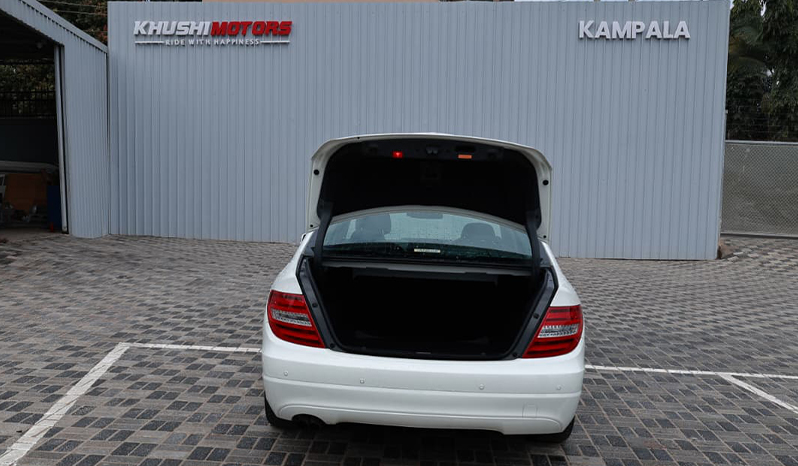 2012 Mercedes-Benz C-Class C180 image-16