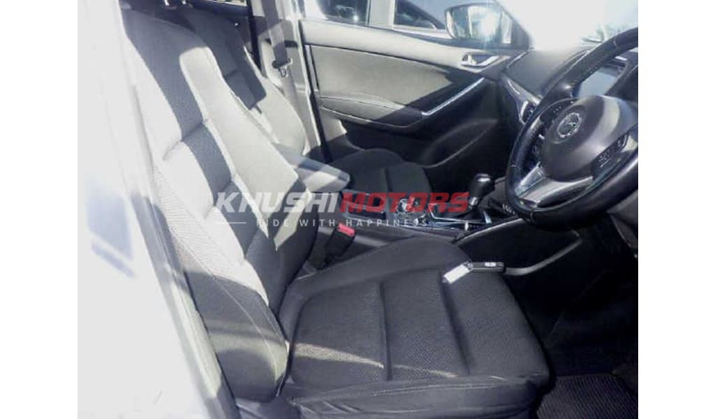 2016 Mazda CX5 image-7