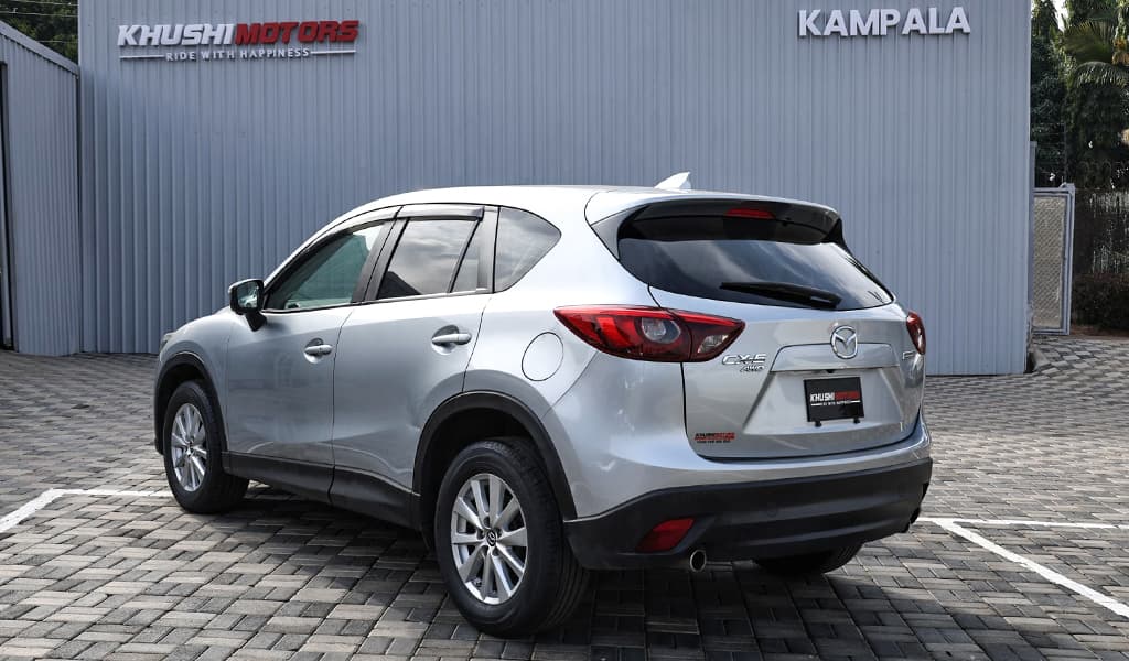 2016 Mazda CX5 image-10
