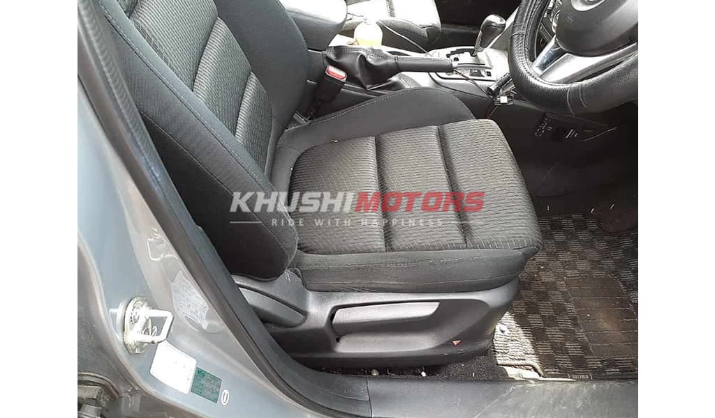 2012 Mazda CX5 image-2