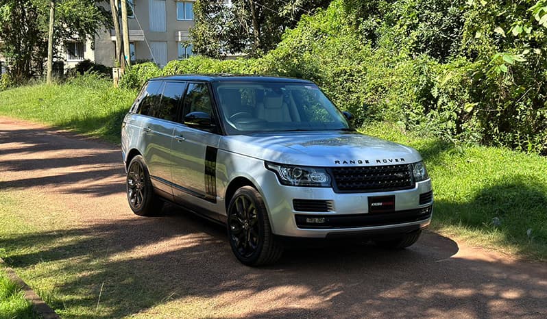 2015 Land Rover Range Rover Vogue image-1