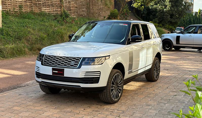 2019 Land Rover Range Rover Vogue image-1