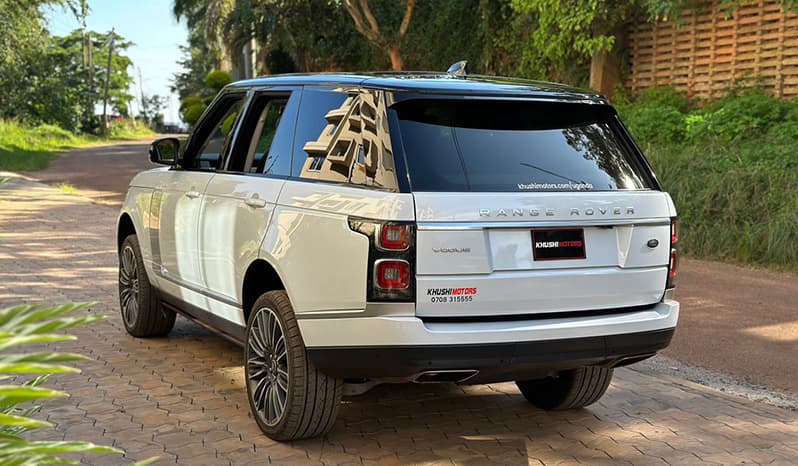 2019 Land Rover Range Rover Vogue image-8