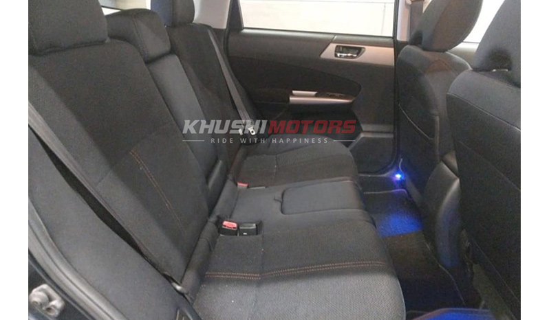 2007 Subaru Forester XT image-7