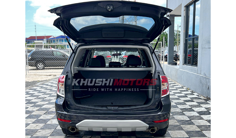 2007 Subaru Forester XT image-12