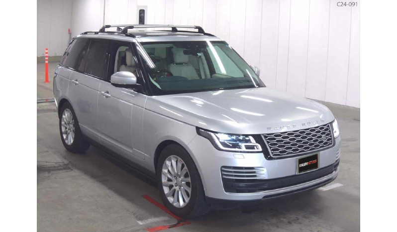 2019 Land Rover Range Rover Vogue image-3