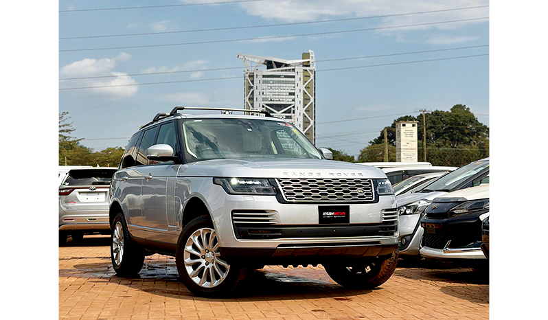 2019 Land Rover Range Rover Vogue image-16