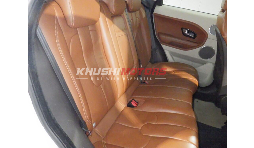 2012 Land Rover Evoque image-7