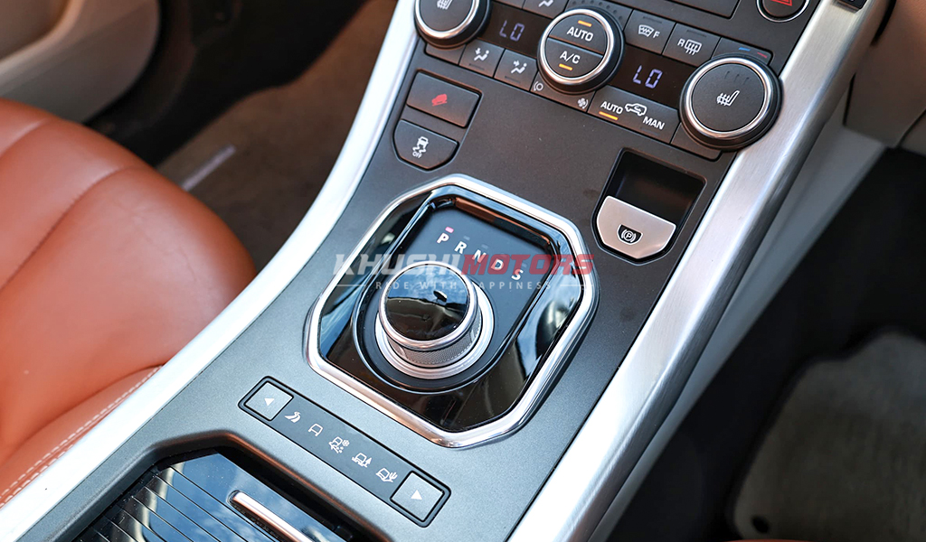 2012 Land Rover Evoque image-13