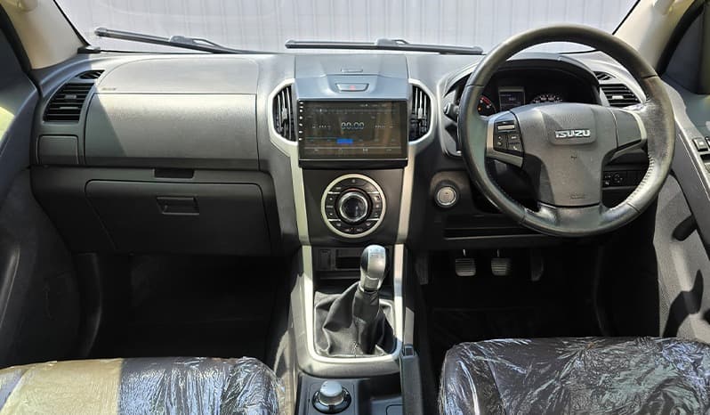 2015 Isuzu DMax 3000Cc image-16