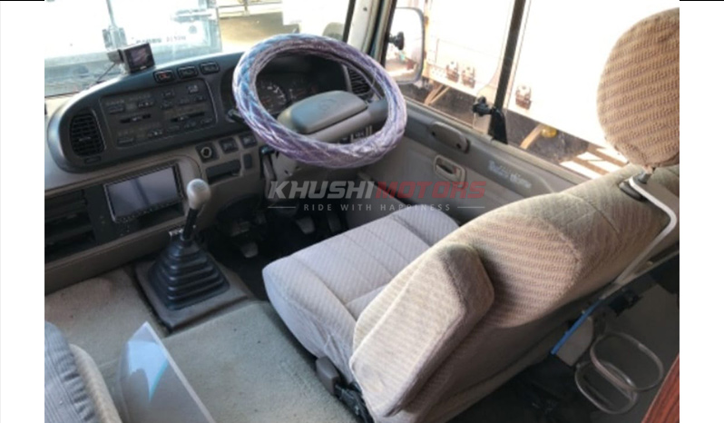 1997 Toyota Coaster image-6