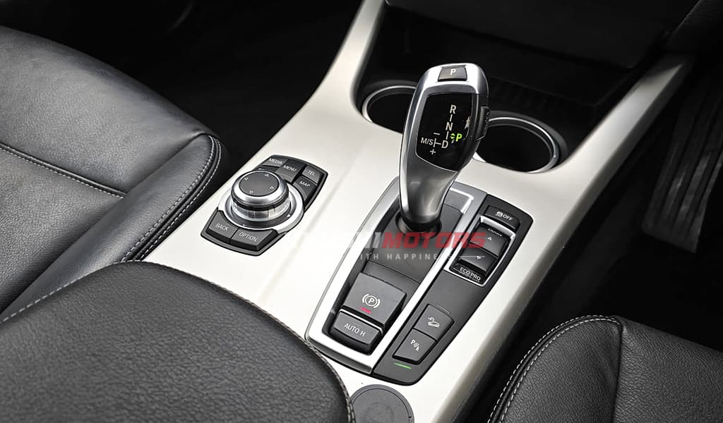 2012 Bmw X3 xDrive 20D Hiline package image-13