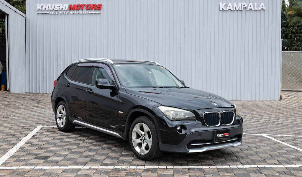 2012 Bmw X1 sDrive 18i image-1