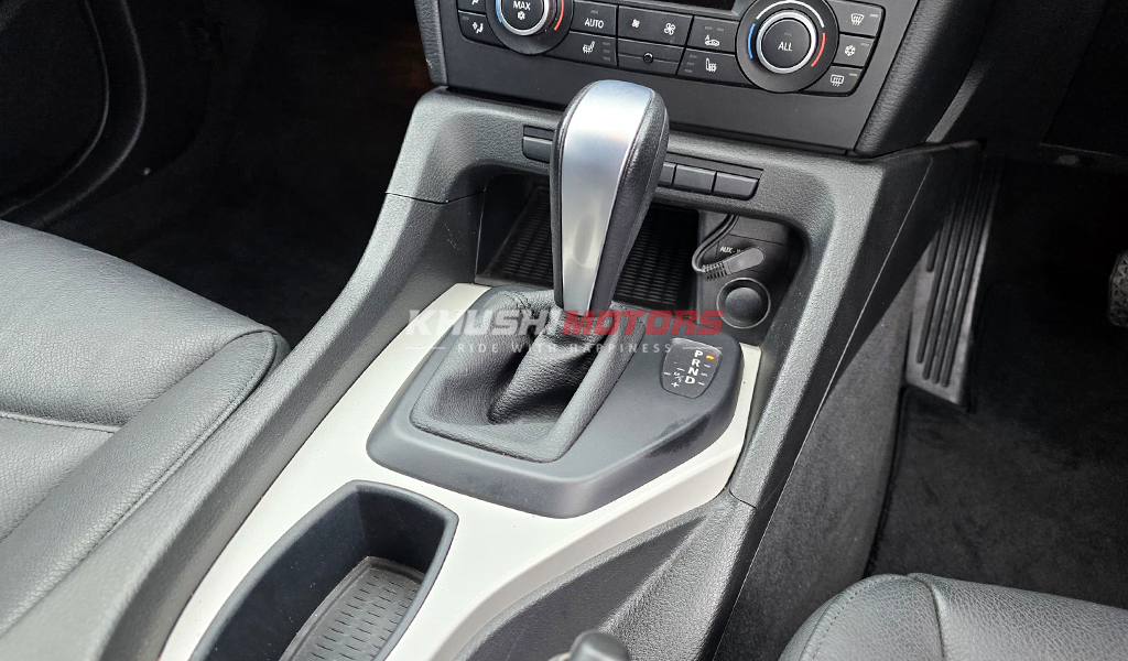 2012 Bmw X1 sDrive 18i image-12