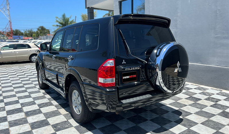2005 Mitsubishi Pajero image-21