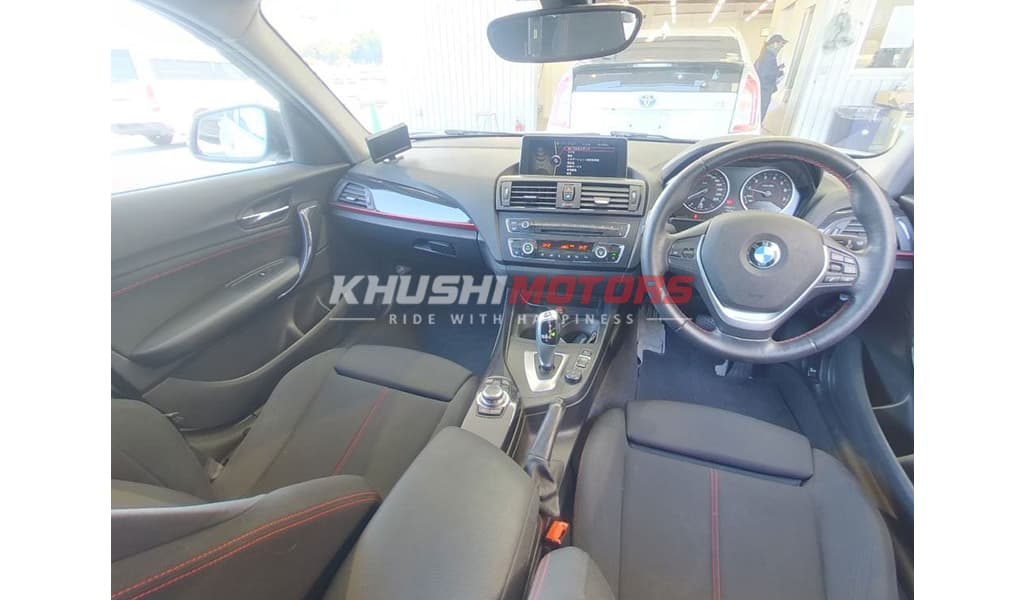 2012 Bmw 116i image-5