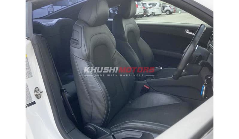 2011 Audi TT Coupe image-7