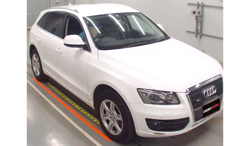 2011 Audi Q5 TFSI Quatro image-2