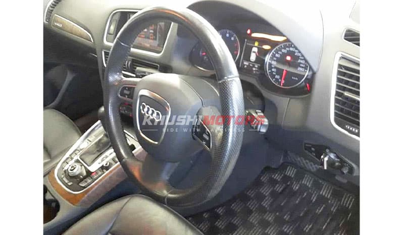 2011 Audi Q5 TFSI Quatro image-6