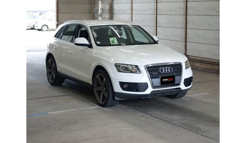 2012 Audi Q5 TFSI Quatro image-2
