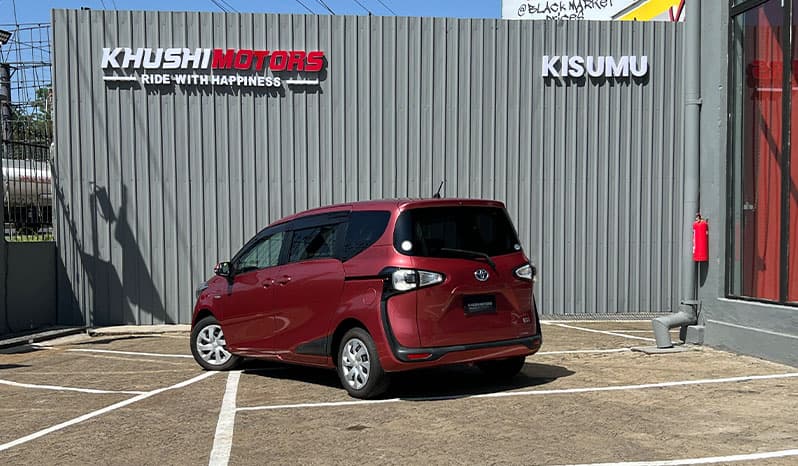 2018 Toyota Sienta Hybrid X image-4