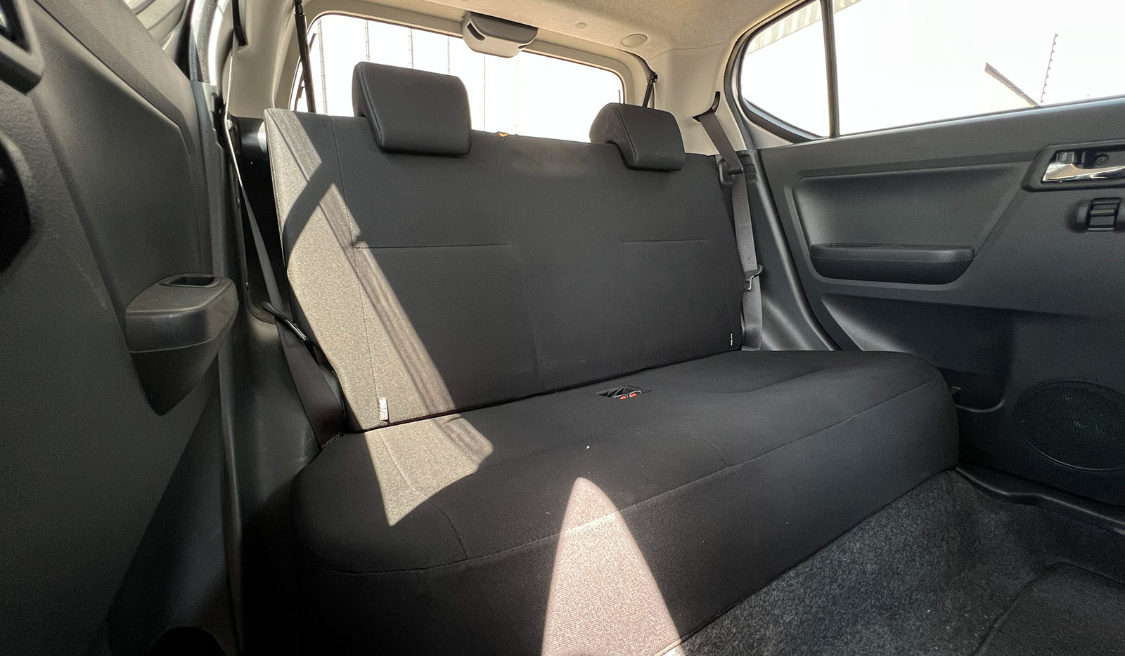2018 Daihatsu Mira Es image-5